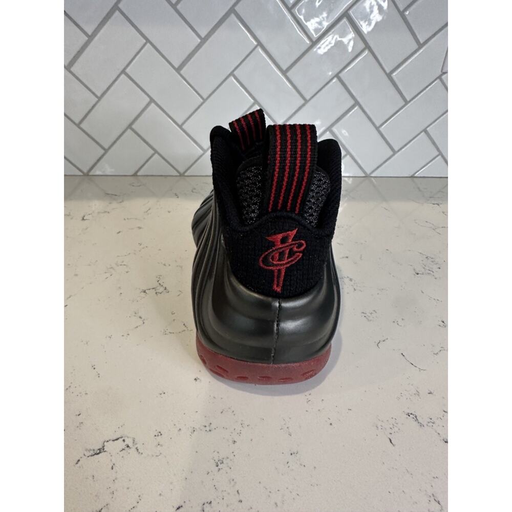 Nike Air Foamposite One Black Red Mens Size 7 IB2219-001 NEW Authentic - Picture 4 of 7